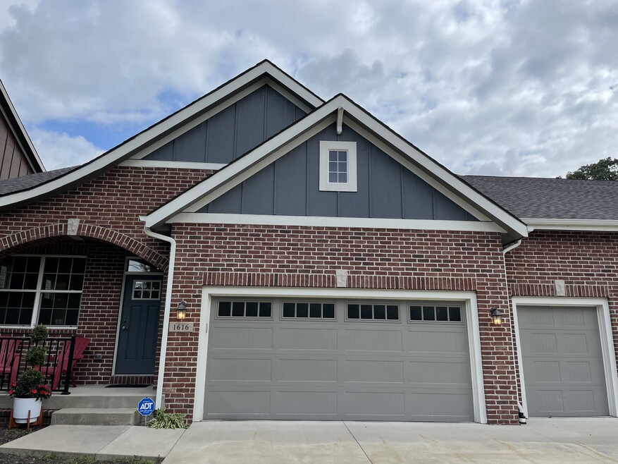 1616 Park Ave, Des Moines, IA 50315 - photo 1