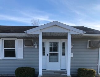 1017 Ebersole Blvd Unit C, Fostoria, OH 44830