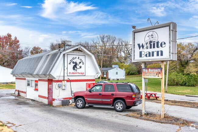 White Barn in Castle Point is a drive up restaurant with a long history in the neighborhood.