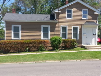 116 N Madison St Unit 116, Woodstock, IL 60098