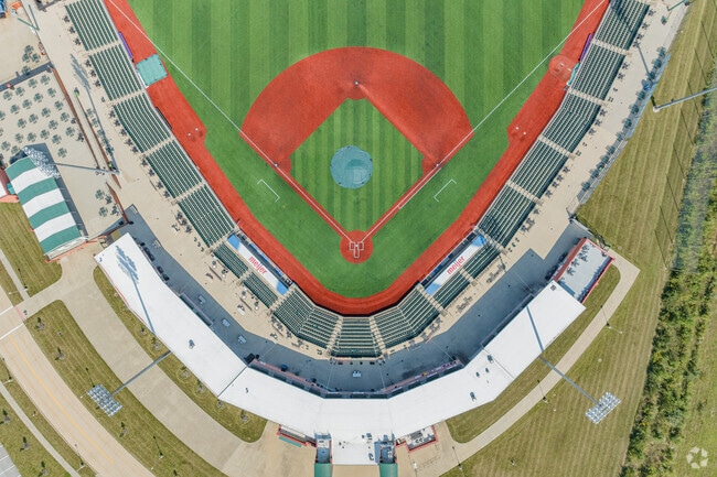 Avon has a minor league baseball team—The Lake Erie Crushers.