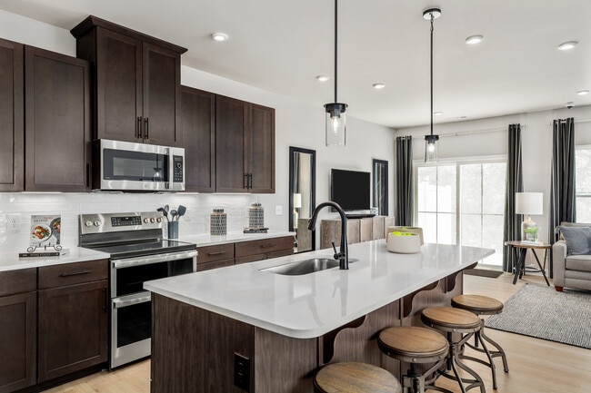 2502 Baydon Ln, Downingtown, PA 19335 - photo 6