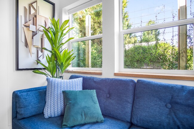 3917 NE 12th Ave, Portland, OR 97212 - photo 7