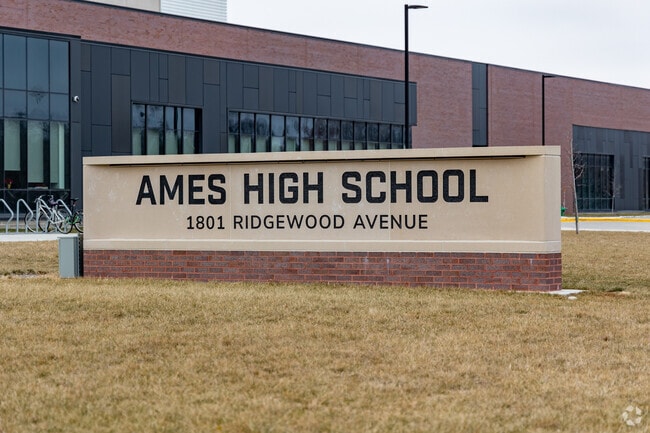 Ames High School
