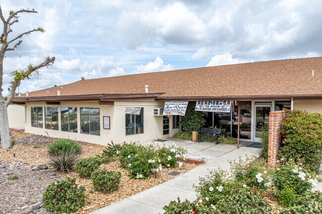 The community center of Sierra Dawn Estates has fantastic events and activities for residents.