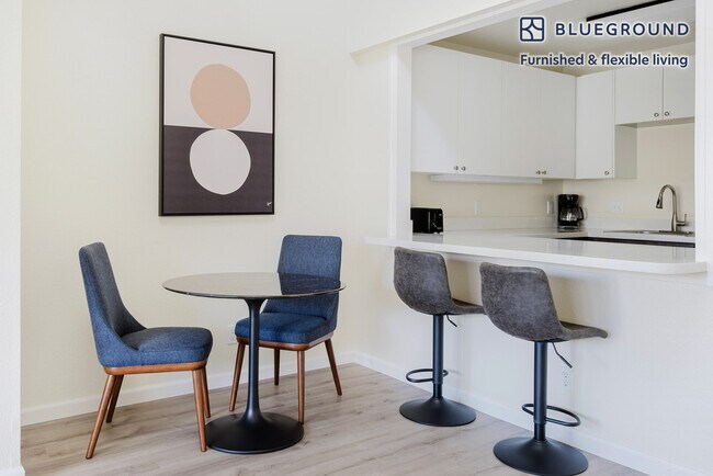 345 Sheridan Ave unit FL4-ID2016, Palo Alto, CA 94306 - photo 7