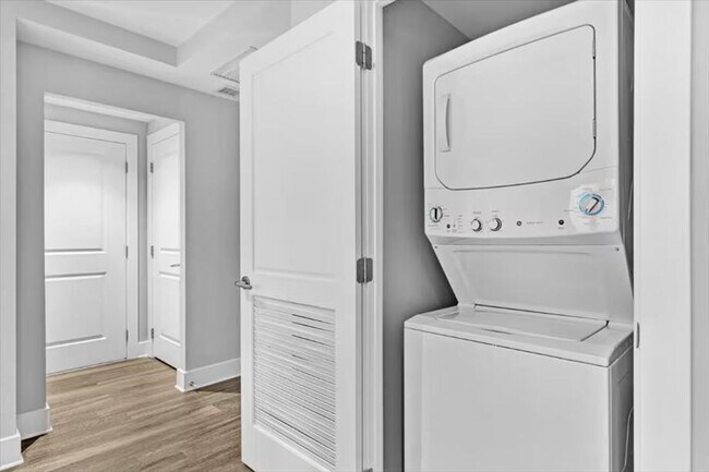 520 12th St S unit ID1069248P, Arlington, VA 22202 - photo 6