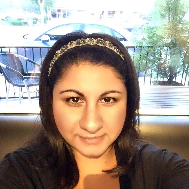 Sharona Laherrere