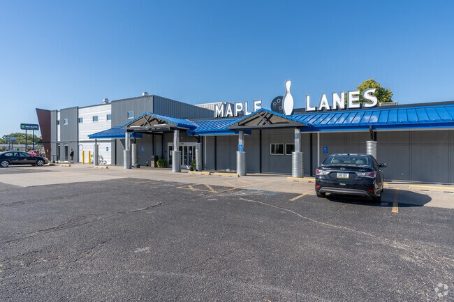 Residents of Edison can walk to Maple Lanes Bowling Center on University Ave.