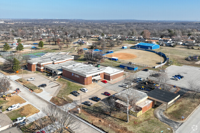 Liberty Elementary School is part of the Sapulpa Public School System.