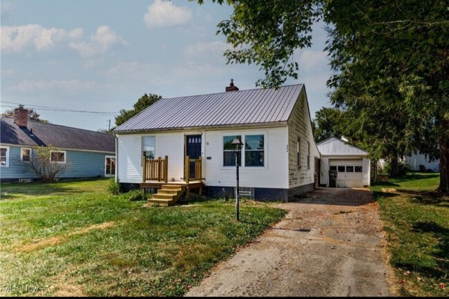 804 S Belle Vista Ave, Youngstown, OH 44509 - photo 5