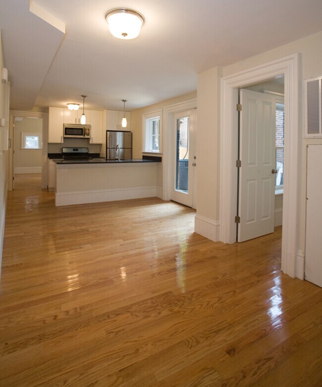 658 Massachusetts Ave Unit 1B, Boston, MA 02118