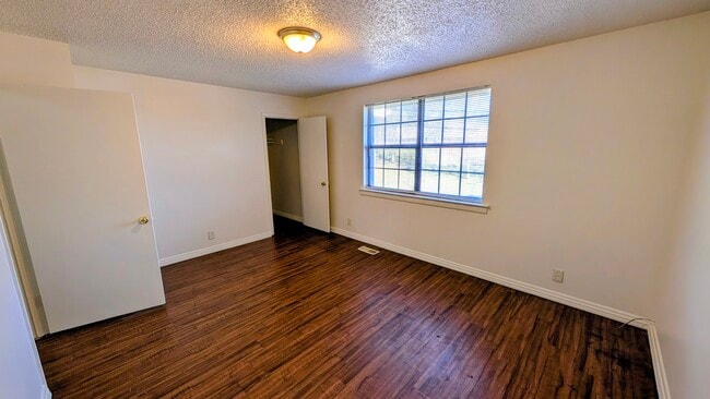 2751 Park Dale Dr, Nashville, TN 37217 - photo 4