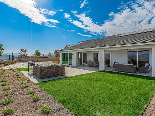 30105 Hillside Place, Castaic, CA 91384 - photo 5