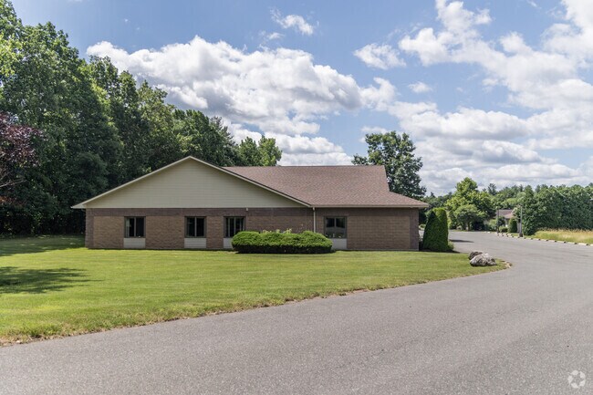 White Oak School is located in Westfield, MA.