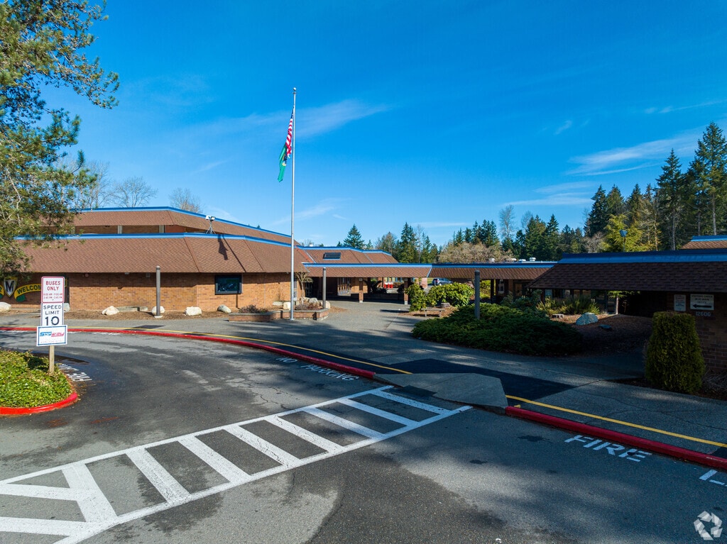Front entrance way for Meeker Middle School.