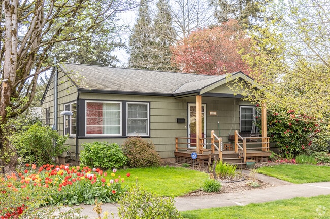 Many homes in Reed neighborhood feature mature plantings and landscaping.