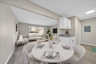 1016 Ironwood Ct, Rochester, MI 48307