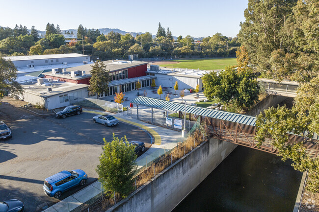 Walnut Creek Intermediate School is located in Walnut Creek, California.