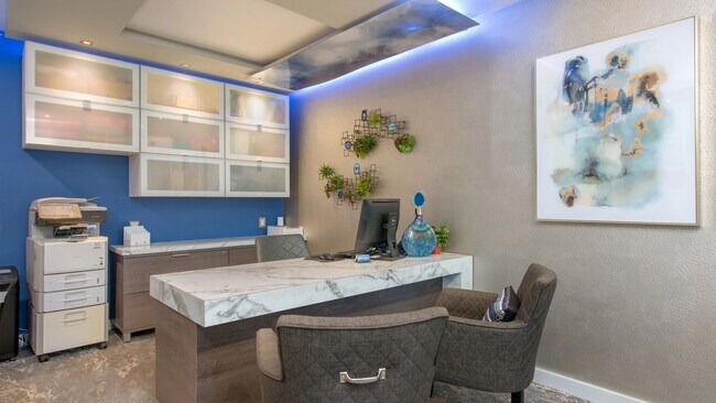 Beacon Square, Chicopee, MA 01020 - photo 3