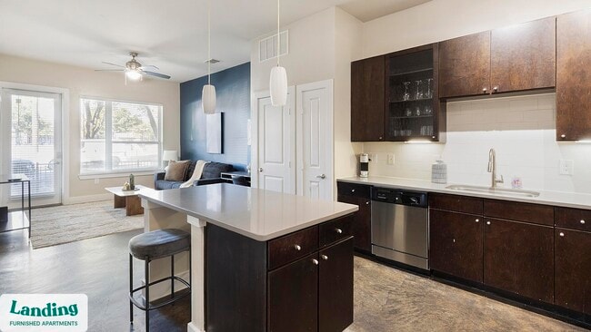 3501 Ross Ave unit 1103, Dallas, TX 75204 - photo 5