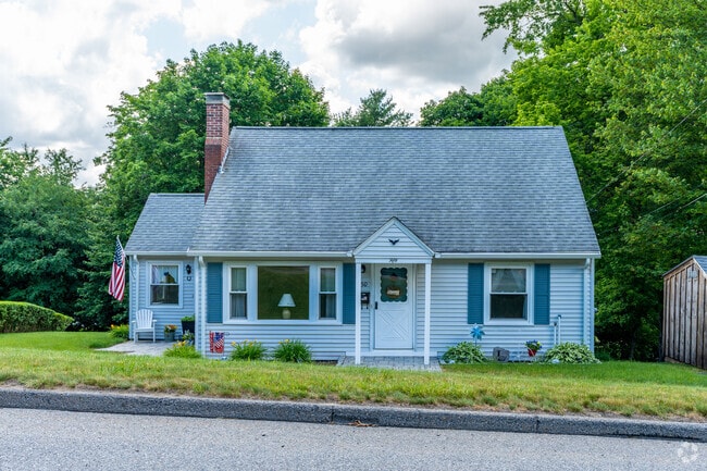 Cape Cod style home on Elmwood Street in Pakachoag.