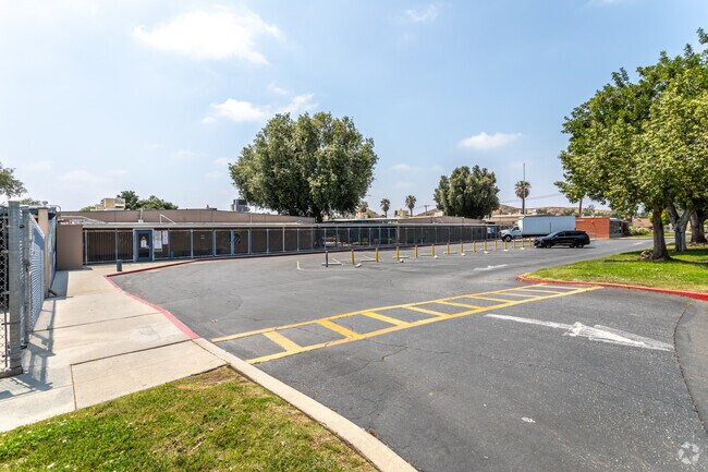 Victoria Elementary School's designated pickup and dropoff area ensures a safe process.