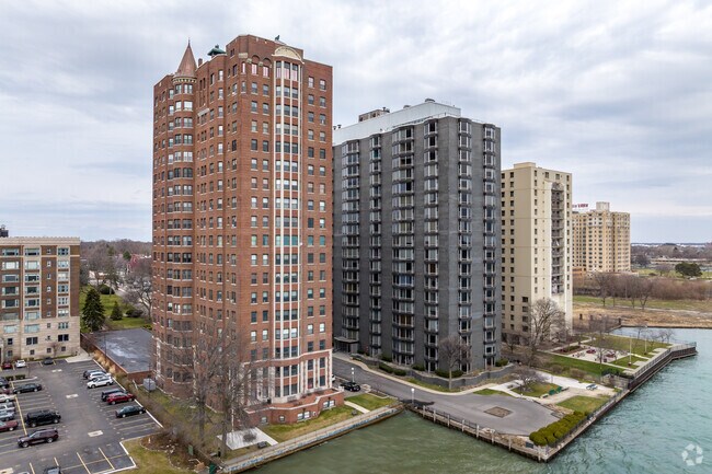 Enjoy living high above the Detroit River in any of the modern condominiums in Gold Coast.