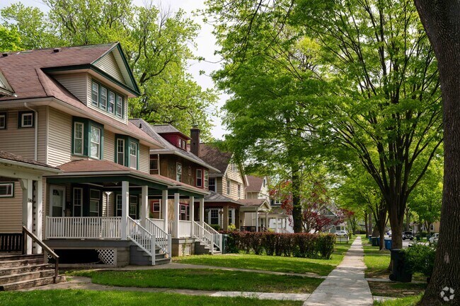 Edgerton offers a mix of large single family housing as well as some apartment buildings.