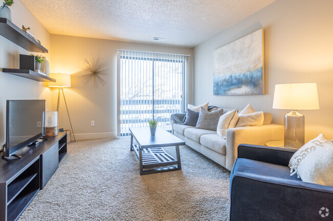 1BR, 1BA - Willow