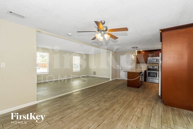 1270 Arbor Cir, Orange Park, FL 32073 - photo 4