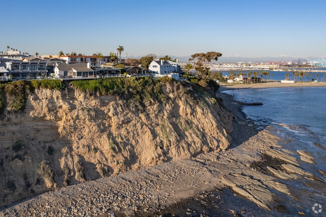 Cliffside homes can see clearly out onto the ocean in San Pedro.