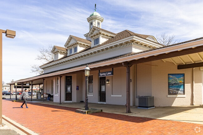 Sea Girt residents can take the train to NYC from Spring Lake or Manasquan a few miles away.
