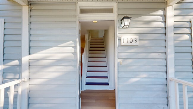 1103 Montgomery St, Laurel, MD 20707 - photo 2