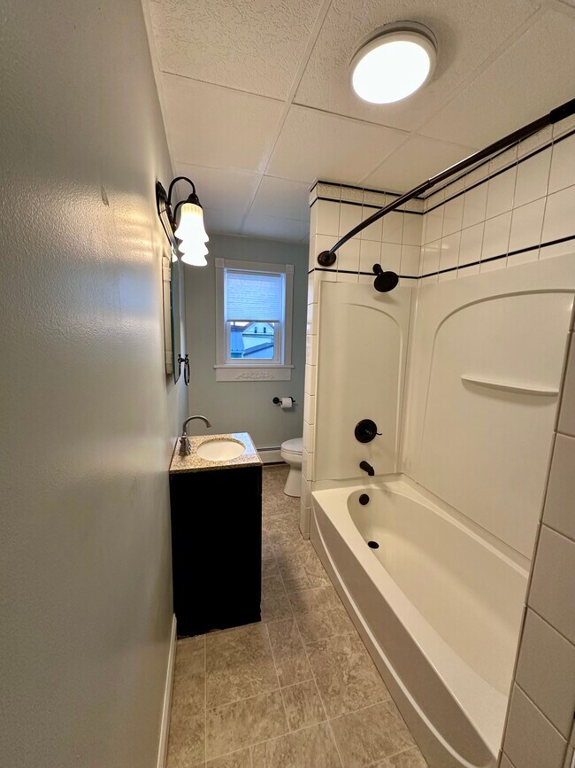 210 E Allegheny St unit 2, Martinsburg, PA 16662 - photo 4