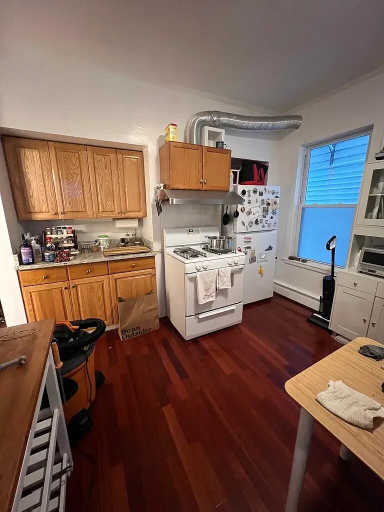 103 Sciarappa St unit 2, Cambridge, MA 02141 - photo 1