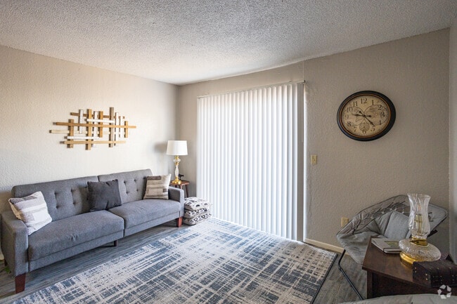 The Concord At Orchard, Midwest City, OK 73130 - photo 2