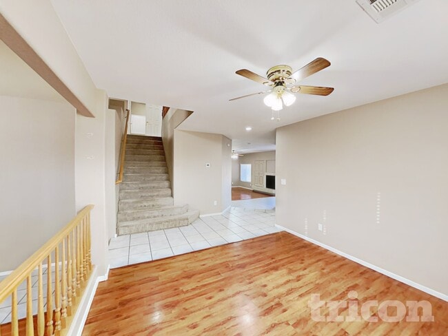 5196 Guardian Peak St, Las Vegas, NV 89148 - photo 3