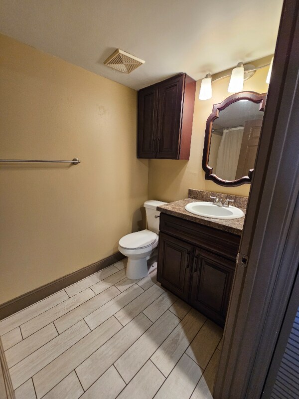 1800 Knox St unit 1822 apt 08, Lincoln, NE 68521 - photo 6