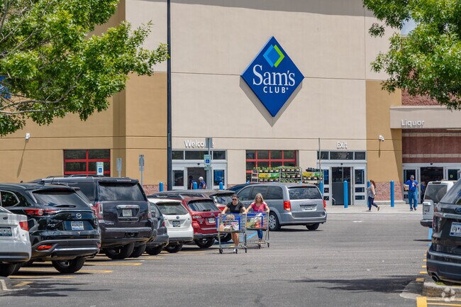 Sam's Club in North Charleston is a great place for Charleston Heights residents to shop.