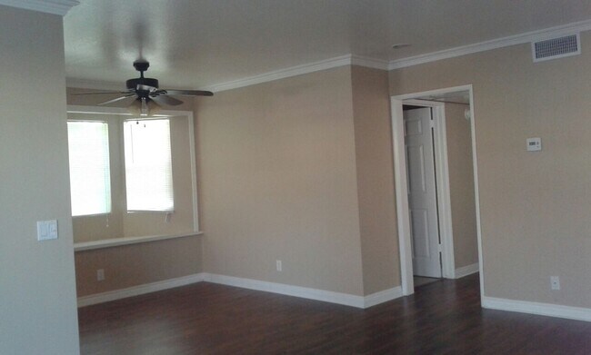 1825 Keeler St unit apartment D, Burbank, CA 91504 - photo 5