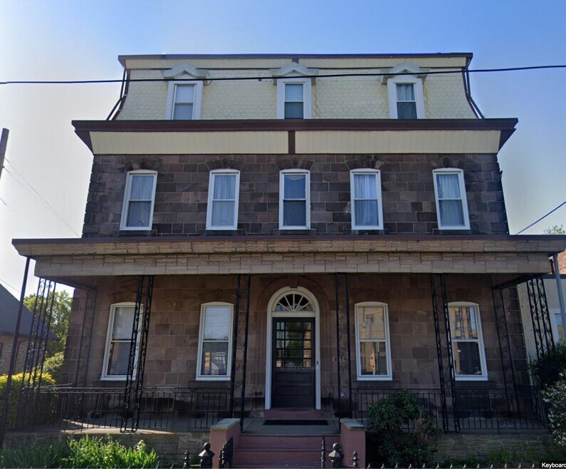 8139 Frankford Ave Unit 3