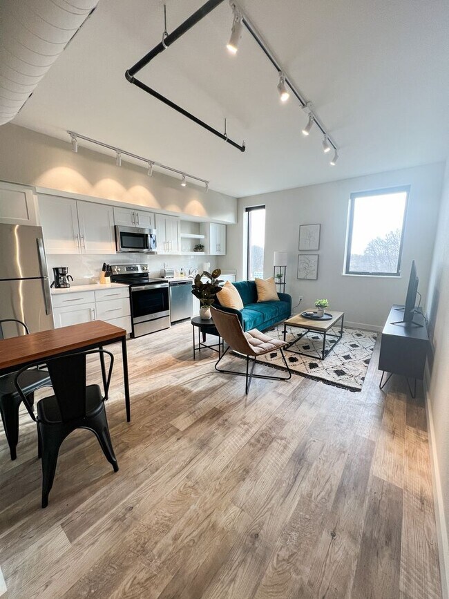 Briar Grove Apartments (Building D), Decorah, IA 52101 - photo 7