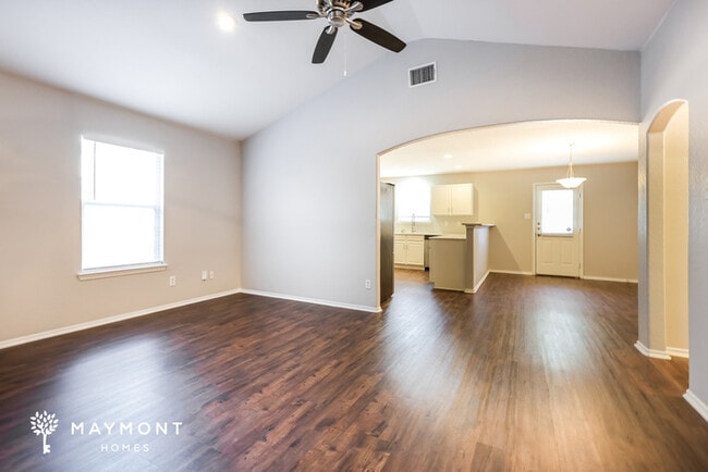 5005 Whisper Cove, Cibolo, TX 78108 - photo 4