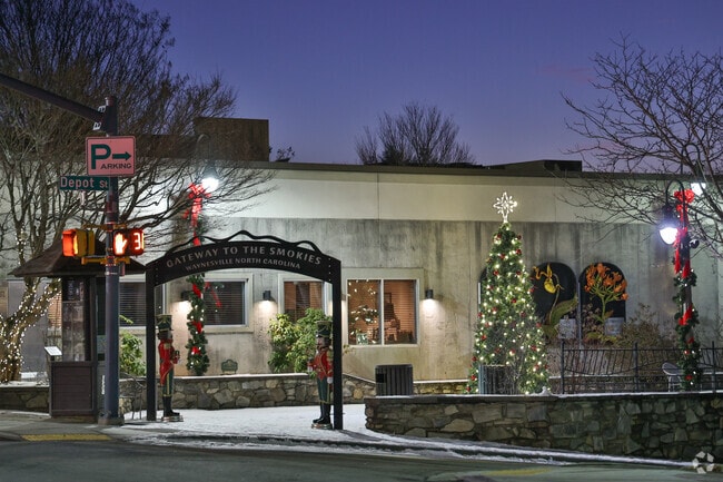 Waynesville shows holiday cheer in the winter season to bring tourism to town.