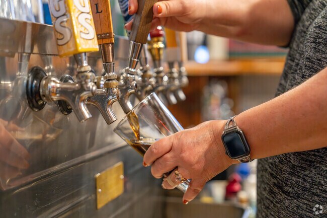 In Jefferson, try a porter or other beer selections at the Eagle Hotel.