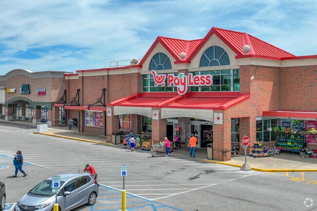 Residents of Vinton enjoy the convince of shopping at Pay Less grocery store.