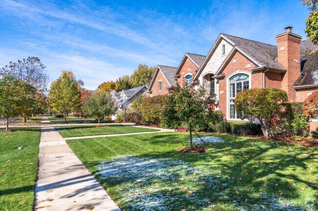 Brick and other masonry materials is common on homes in the Golf neighorhood.
