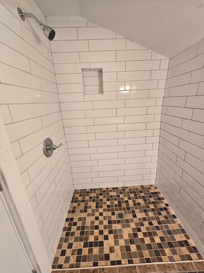 311 Fountain St unit 311 Fountain Street, Lafayette, IN 47901 - photo 3