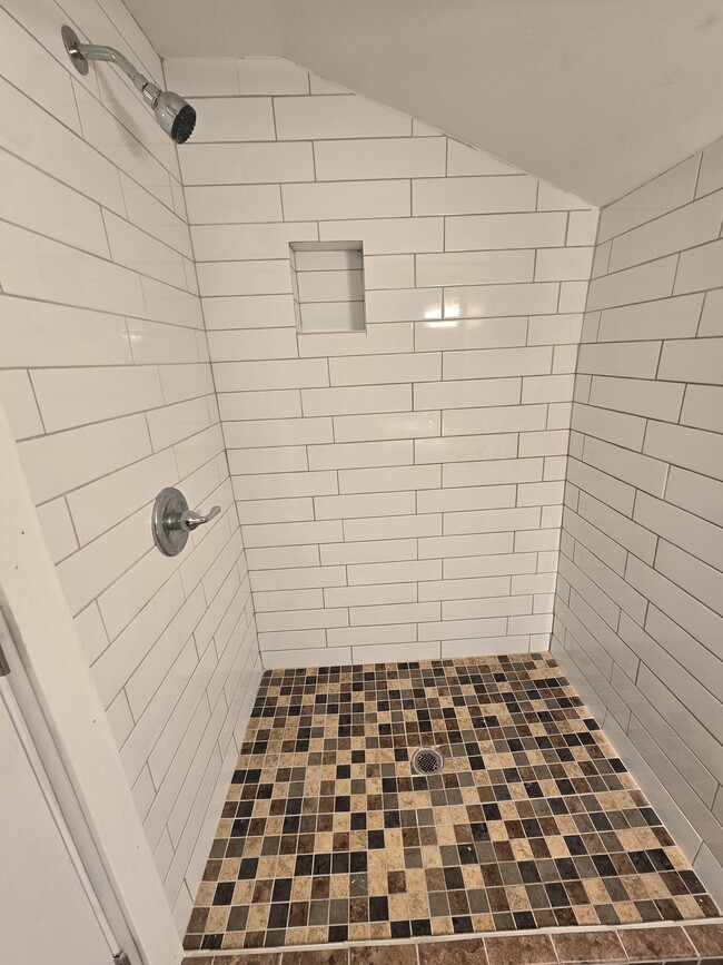 311 Fountain St unit 311a Fountain Street, Lafayette, IN 47901 - photo 3